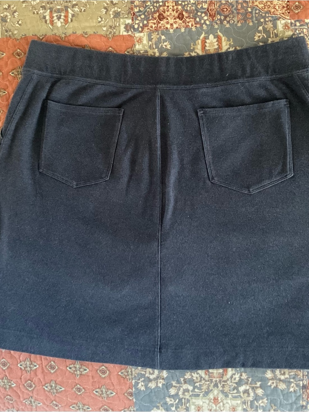 Duluth Trading Classic Navy Women's Knit Skort - 90% cotton, 10% spandex. - Picture 4 of 9
